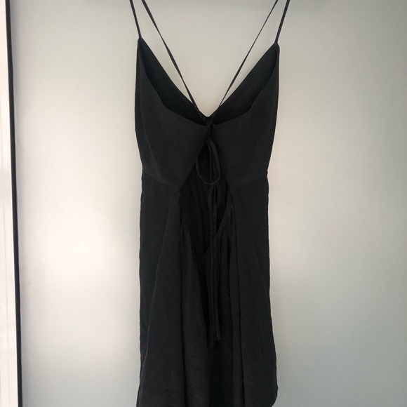 Aritzia Wilfred silk tank top - Picture 3 of 4
